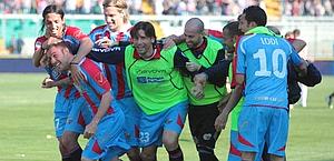 Uno splendido Catania batte 4-0 un inguardabile Palermo