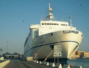 Immigrazione Lampedusa, arriva nel porto di Catania la nave Flaminia