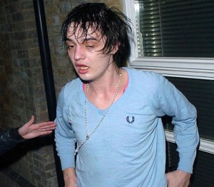 Pete Doherty condannato a 6 mesi di carcere