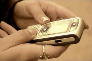 L'uso del cellulare può essere cancerogeno