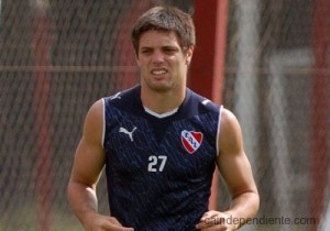 Calcio Catania: nel mirino Burdisso Junior e Galeano