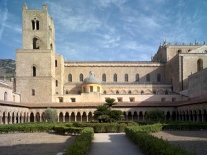 Abbazia di Monreale: crolla il tetto, nessun ferito