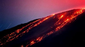 Etna, 17esima eruzione dell'anno