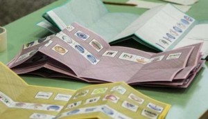 Elezioni 2013, Proiezioni: Movimento 5 Stelle, PD, PDL, Monti, Ingroia