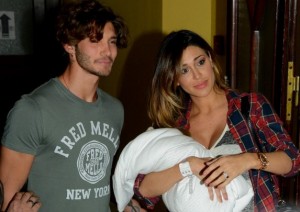 Belen e Stefano neo genitori: è nato Santiago, ecco le prime foto