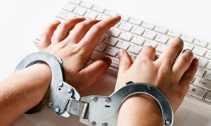 Beppe Grillo: "Stamattina è venuta la polizia nel nostro ufficio di Milano"