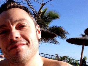 Tiziano Ferro, per il nuovo album aperta la caccia agli indizi 