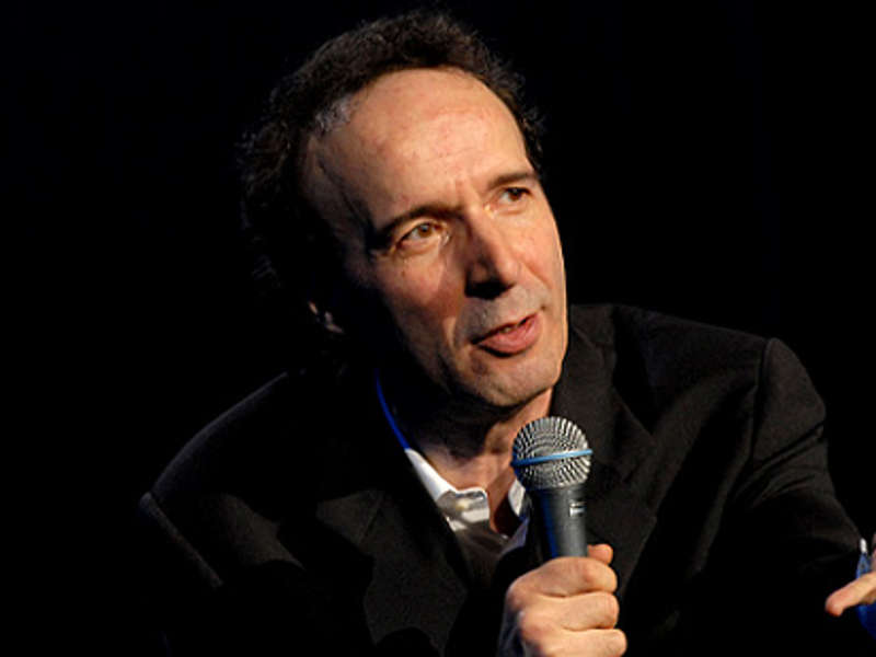 Benigni a Ballarò: le solite polemiche sul presunto compenso