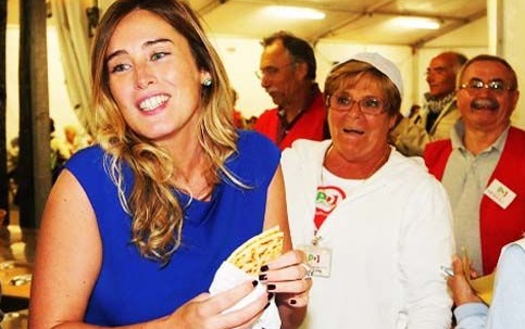 Maria Elena Boschi, la sua passione per la carne equina scatena polemiche