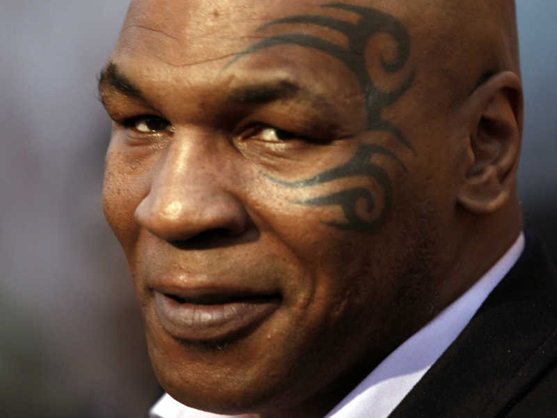 Mike Tyson: "Sei un pezzo di m..." contro un conduttore tv