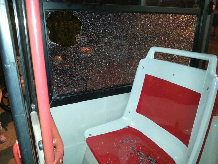 Aggredito conducente di autobus e tre carabinieri da un rumeno