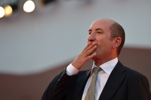 Antonio Albanese compie 50 anni. Auguri ad un attore versatile