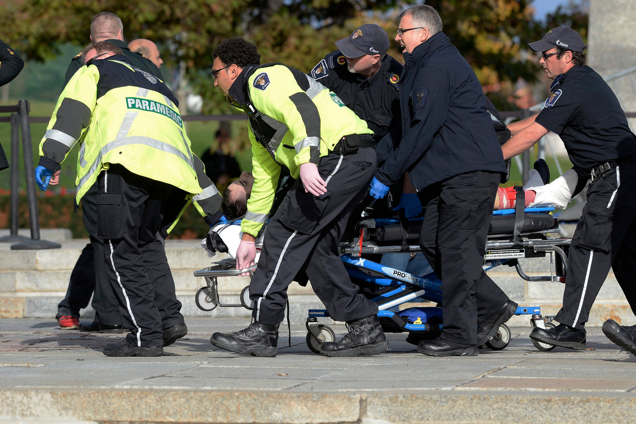 Canada, terrorista attacca il Parlamento e uccide una guardia