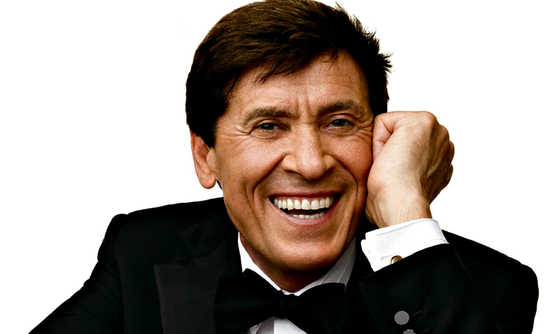 Gianni Morandi, compie 70 anni e dedica ai fan "Autoscatto 7.0"