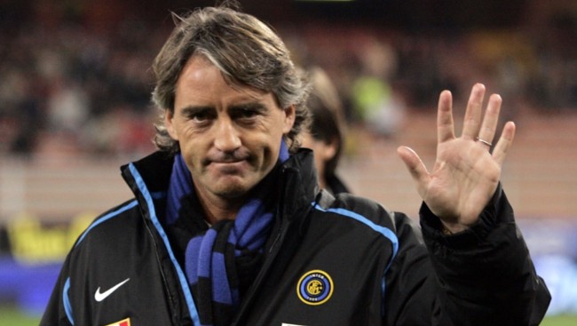 Roberto Mancini torna sulla panchina dell'Inter, via Mazzarri