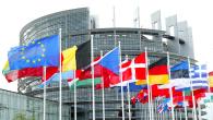 Grillo a Bruxelles: "Anche economisti sono per uscita dall'Euro"