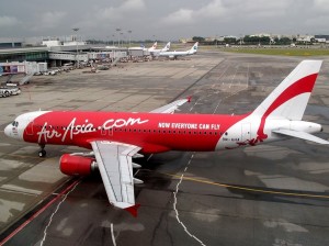 AirAsia: scomparso l'aereo malese A320 con 162 persone a bordo
