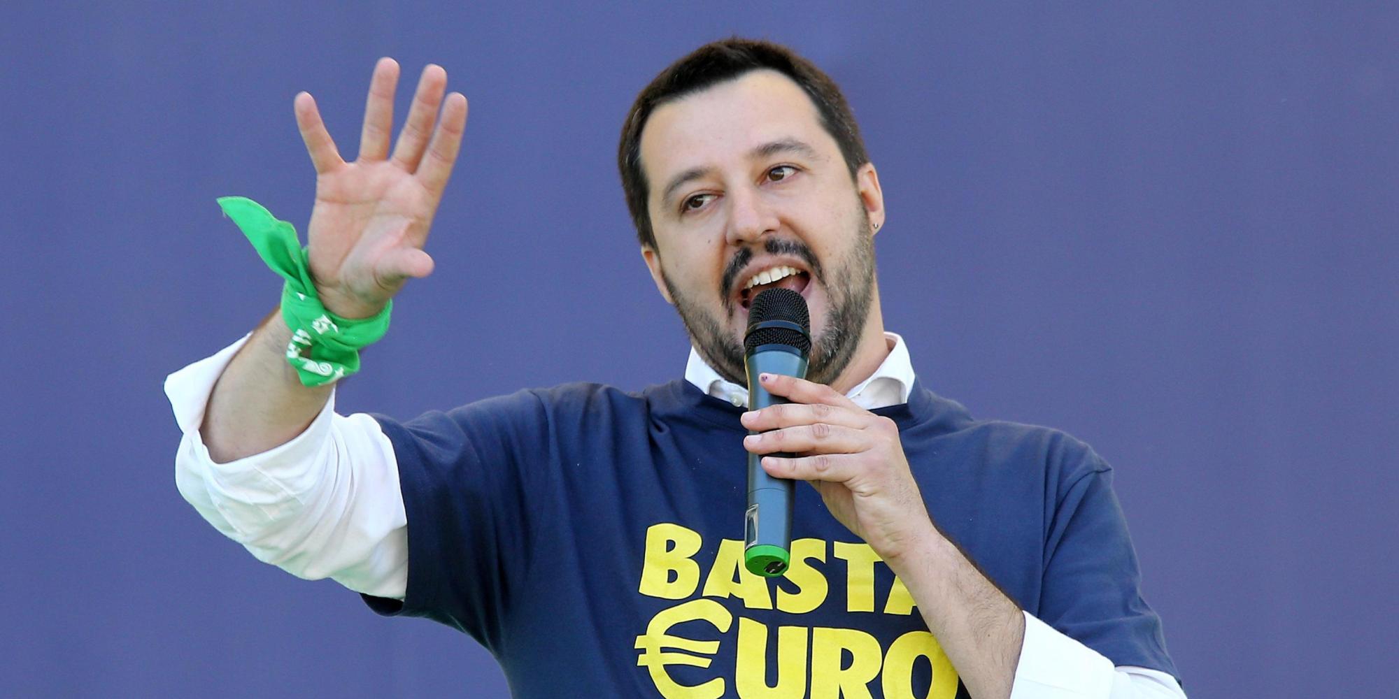 Lega, Salvini crea un nuovo movimento per la conquista del Sud