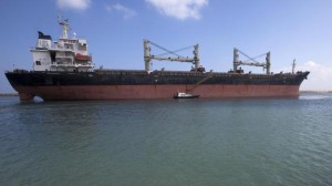Collisione tra due navi mercantili: due morti e quattro dispersi