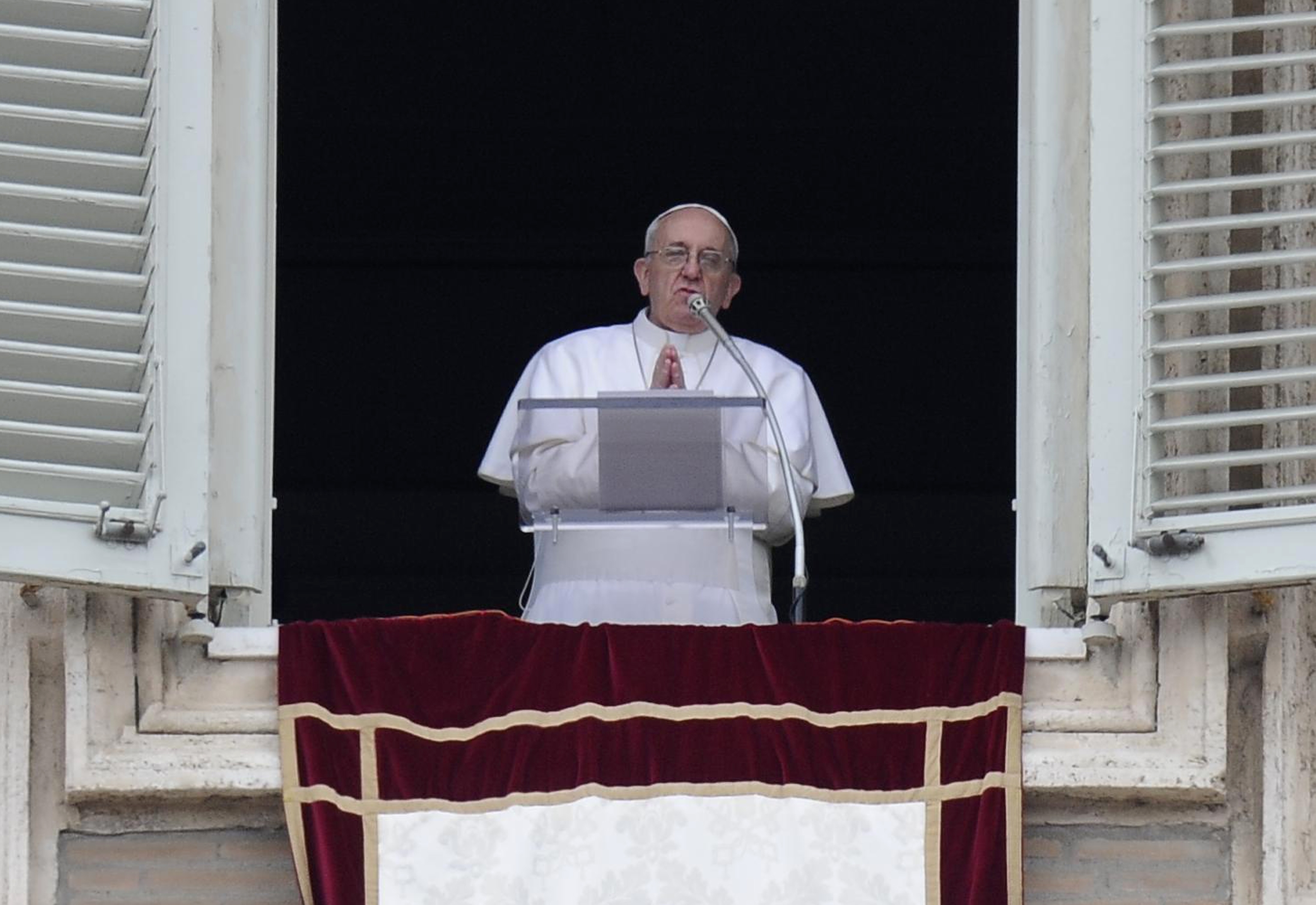 Santo Stefano, Papa Francesco: "Non dimenticate coerenza cristiana"