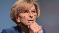 Emma Bonino: "Ho un tumore ai polmoni, devo affrontare la chemio"