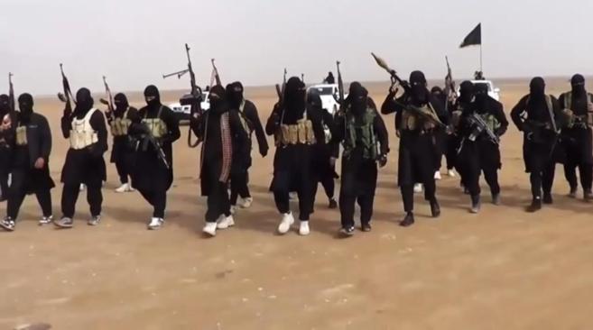 Isis, rapporto choc dell'Onu: bambini decapitati e sepolti vivi