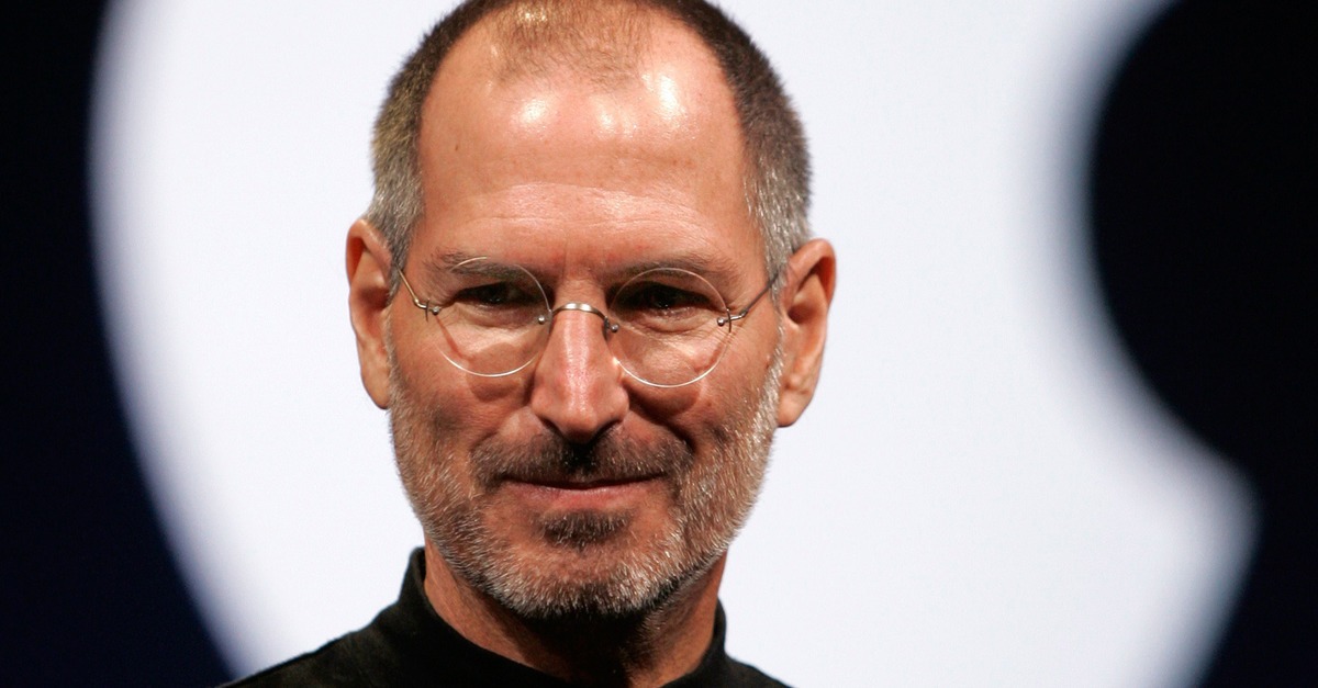 Apple: Steve Jobs rifiutò una donazione di fegato dall'ad Tim Cook