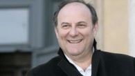 Gerry Scotti annuncia il ritiro a 60anni: "Vado in giro per il mondo"