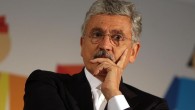 D'Alema accusa Renzi: "La gestione del Pd è personale e arrogante"