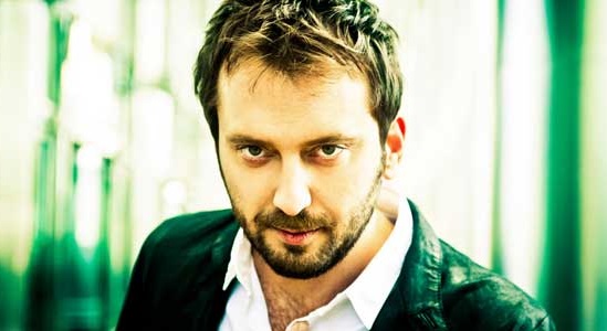 Cesare Cremonini torna alla grande con "Più che logico (LIVE)"