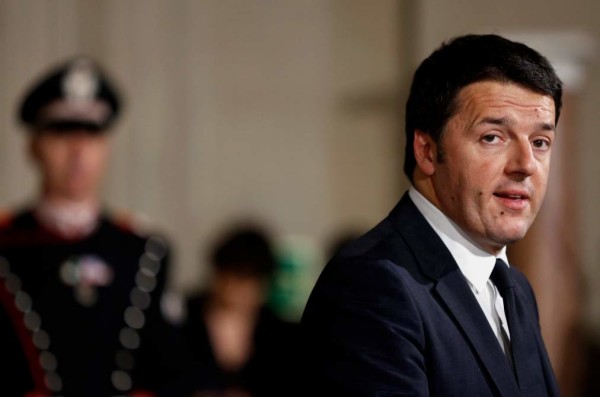 Def, annuncio di Matteo Renzi: "L'Iva nel 2016 non aumenterà"
