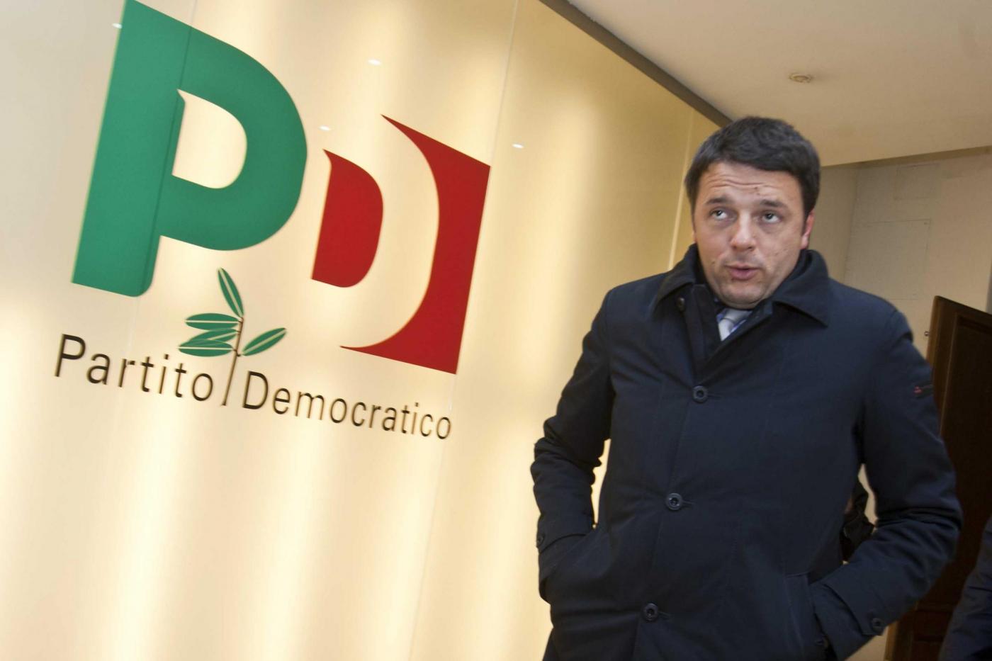 Italicum, scontro Pd. Renzi: "Non stiamo giocando a Monopoli"