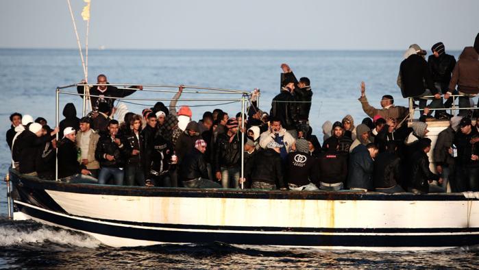Traffico di migranti, Renzi alla Camera: "Combattere schiavismo"