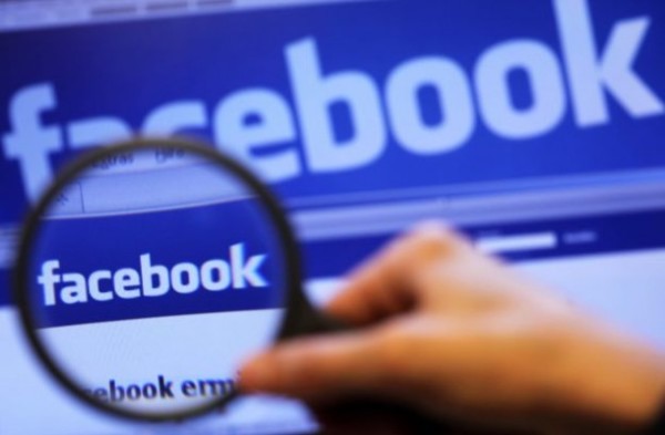 Cassazione: il capo può spiare i dipendenti "sospetti" su Facebook