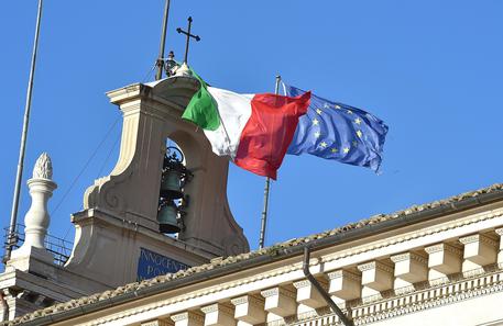 Per l'Istat il Pil italiano risorgerà nel 2015 e arriverà a +1,2% nel 2016