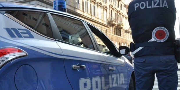 Roma, tassista violentata e rapinata. Marino: "Giustizia severa"