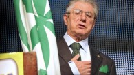 Pm chiede 18 mesi di reclusione per Bossi, offese Napolitano