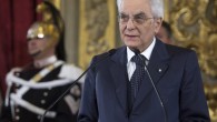 Mattarella: "Nessuno è un uomo solo al comando in democrazia"