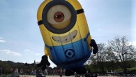 Dublino: a Santry un minion gigante gonfiabile finisce in strada [foto]