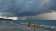 Allerta meteo su tutta Italia: maltempo in arrivo, piogge dalla Francia