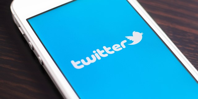 Twitter prova a rilanciarsi con le news dopo il flop in borsa