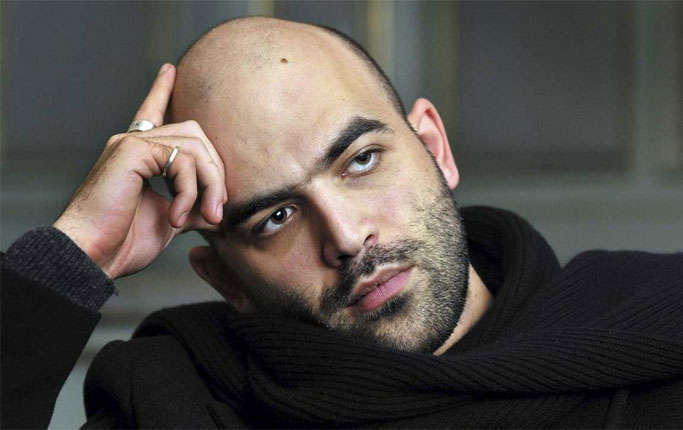 Sindaco di Giugliano contro le riprese di 'Gomorra2', Saviano: "Gesto autoritario"