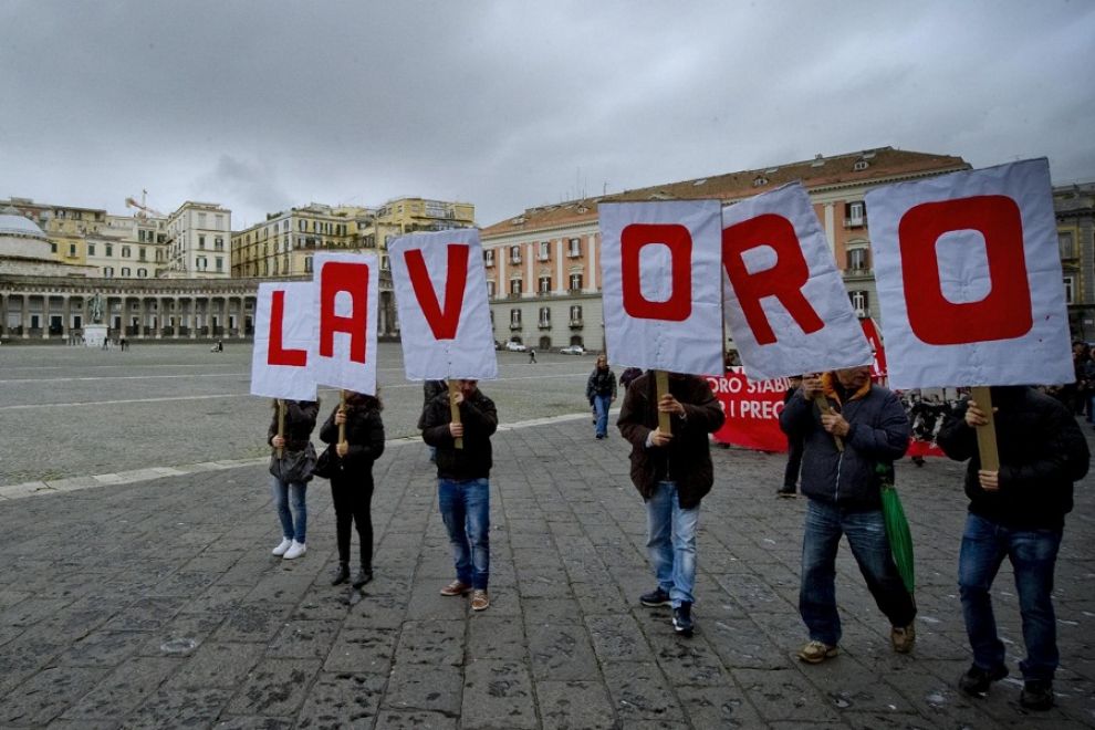 Disoccupazione, ministro Poletti: "Un sacco di giovani non conosce l'inglese in modo adeguato"