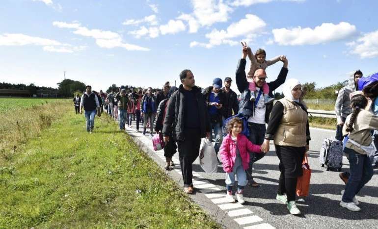 Migranti, la Danimarca corre ai ripari: sospeso il traffico ferroviario con la Germania