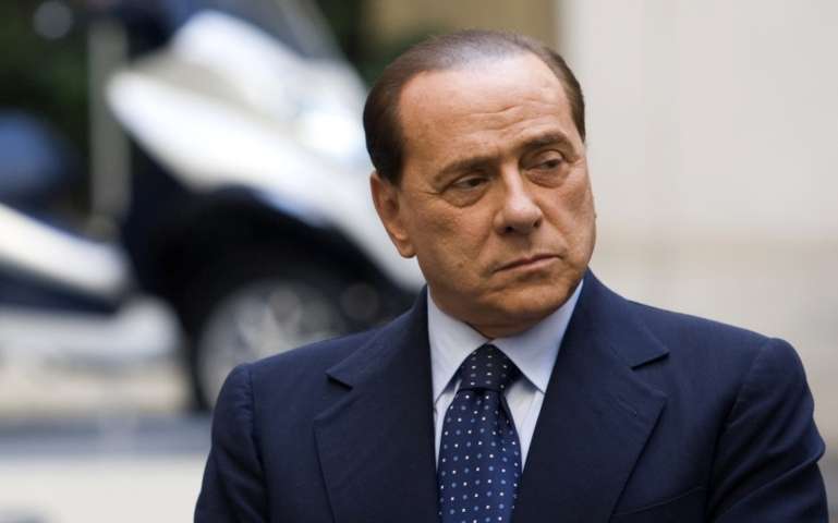 Berlusconi: "A Milano vinceremo noi nel 2016. Io in campo perché la situazione precipita"