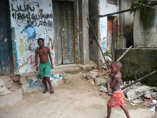 Brasile, denuncia shock dell'Onu: "Bimbi uccisi per 'ripulire' Rio in vista delle Olimpiadi"