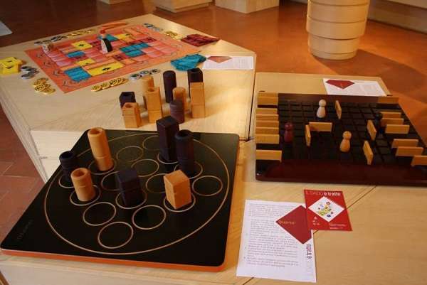 Carpi, la mostra "Il dado è tratto": dai giochi da tavolo ai giochi da Casinò