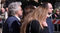 Funerali Casaleggio, Grillo: "Diffamato e insultato perchè lottava contro il sistema"