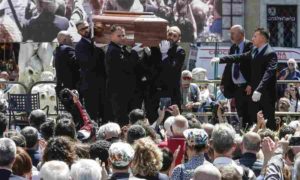 Funerali Marco Pannella, la figlia di Aldo Moro: "Mi spedì a Cuba per difendere i dissidenti"