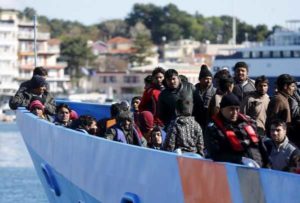 Migranti, allarme capo agenzia di frontiera Ue: esodo in partenza dall'Egitto verso l'Italia